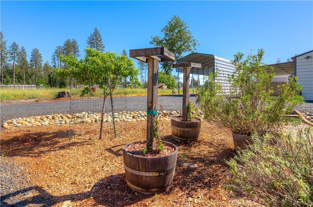 6092 Cliff Drive, Paradise, CA 95969