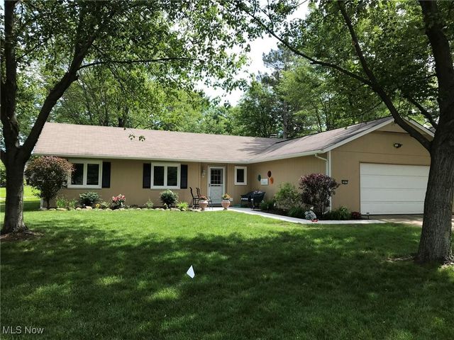 19617 Cross Trail N, Strongsville, OH 44136