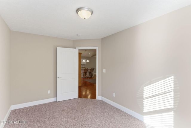 128 Ann Cove Lane, Powell, TN 37849