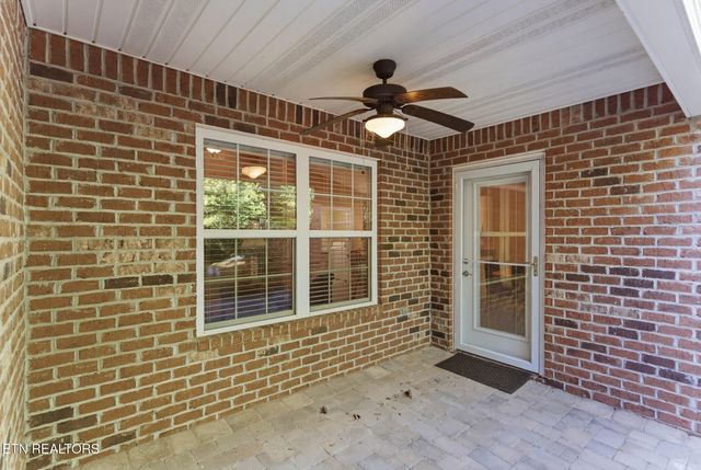 128 Ann Cove Lane, Powell, TN 37849