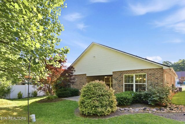 128 Ann Cove Lane, Powell, TN 37849