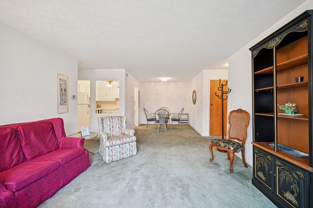 1440 Slade Avenue, 301, Columbus, OH 43235