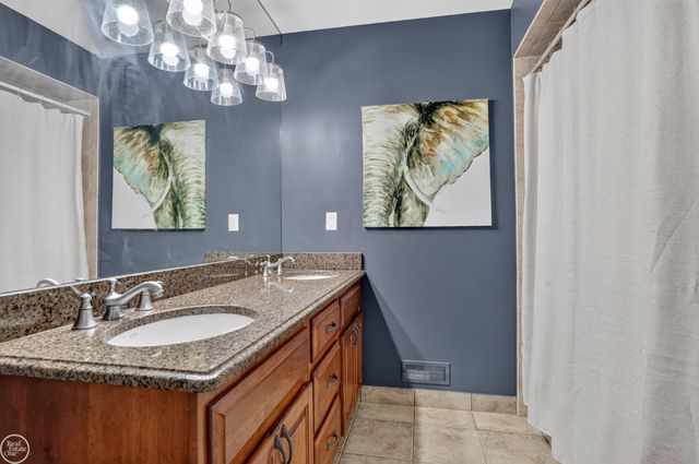 53987 Trent River Drive, Shelby Twp, MI 48315