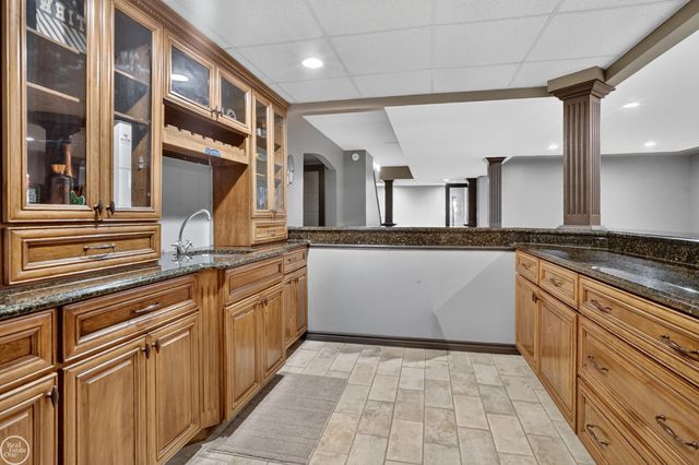 53987 Trent River Drive, Shelby Twp, MI 48315