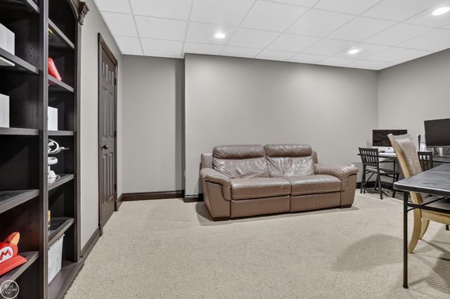 53987 Trent River Drive, Shelby Twp, MI 48315
