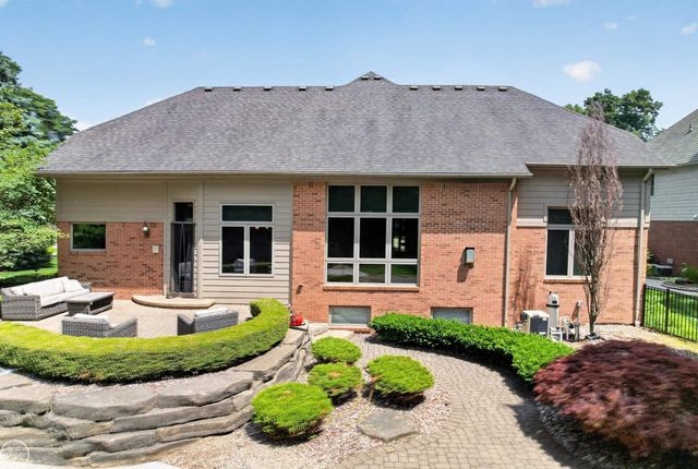 53987 Trent River Drive, Shelby Twp, MI 48315