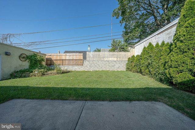 6950 FOWLER ST, Philadelphia, PA 19128