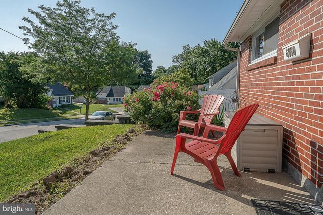 6950 FOWLER ST, Philadelphia, PA 19128