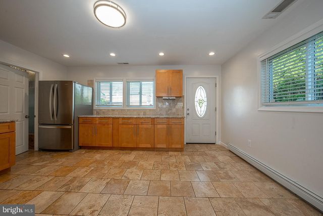 6950 FOWLER ST, Philadelphia, PA 19128