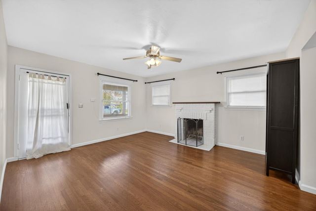 1828 Larkin Way, Sacramento, CA 95818