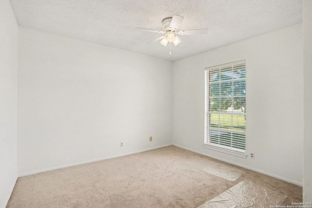 104 Firestone, Schertz, TX 78154