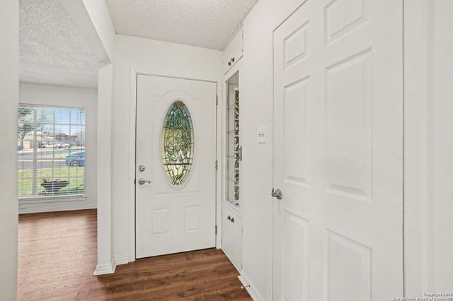 104 Firestone, Schertz, TX 78154