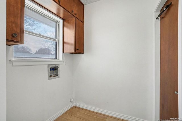 104 Firestone, Schertz, TX 78154