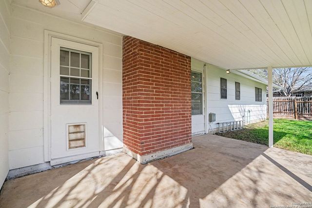 104 Firestone, Schertz, TX 78154