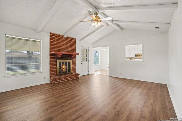 104 Firestone, Schertz, TX 78154