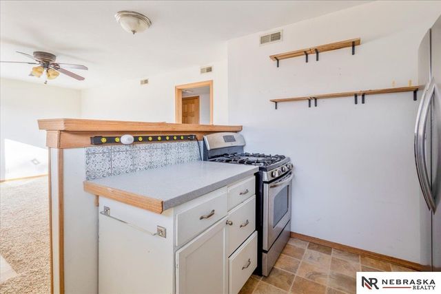 2222 N 31 Street, Lincoln, NE 68503