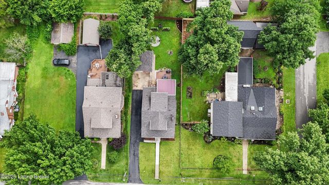 505 Wood Rd, Lyndon, KY 40222