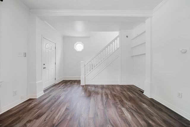 590 W 2nd Avenue, Columbus, OH 43201