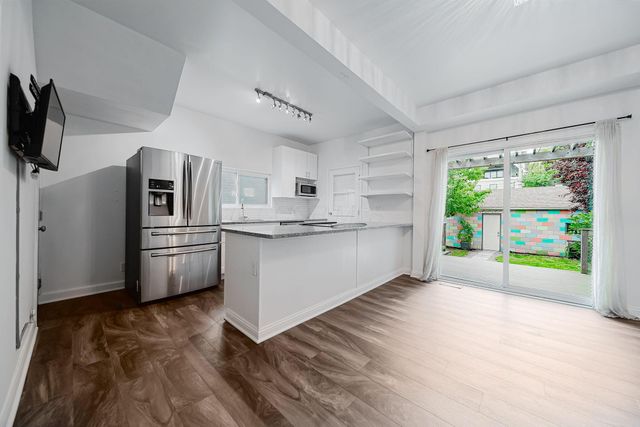 590 W 2nd Avenue, Columbus, OH 43201