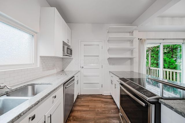 590 W 2nd Avenue, Columbus, OH 43201
