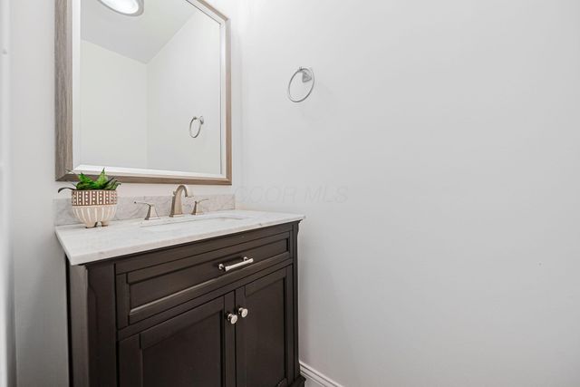 590 W 2nd Avenue, Columbus, OH 43201