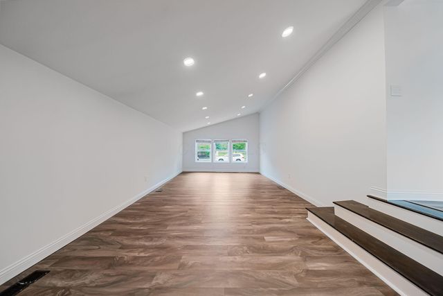 590 W 2nd Avenue, Columbus, OH 43201