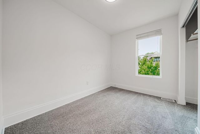 590 W 2nd Avenue, Columbus, OH 43201