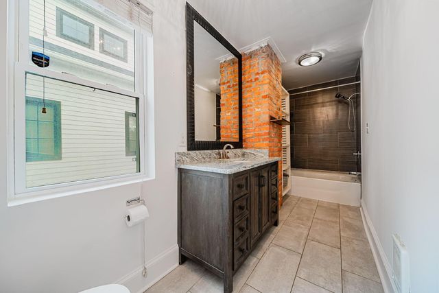 590 W 2nd Avenue, Columbus, OH 43201