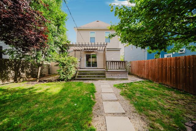 590 W 2nd Avenue, Columbus, OH 43201