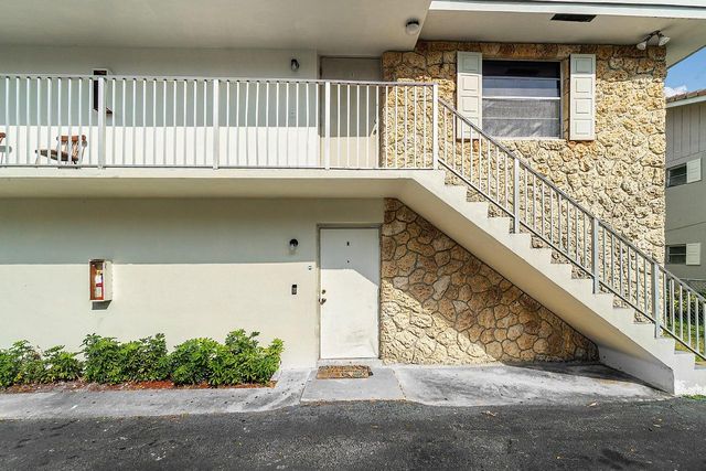 4341 Riverside Drive #D, Coral Springs, FL 33065