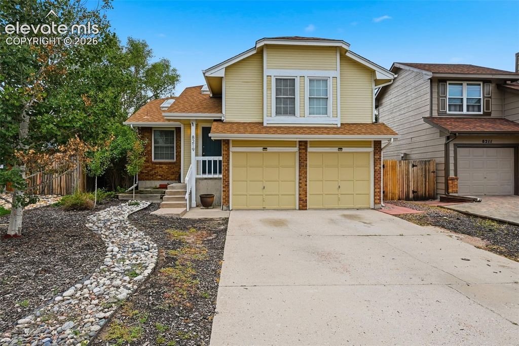 8219 Steadman Drive, Colorado Springs, CO 80920 — photo 2