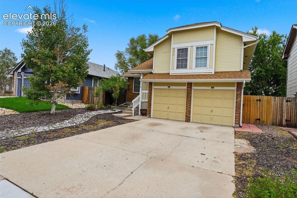 8219 Steadman Drive, Colorado Springs, CO 80920 — photo 3
