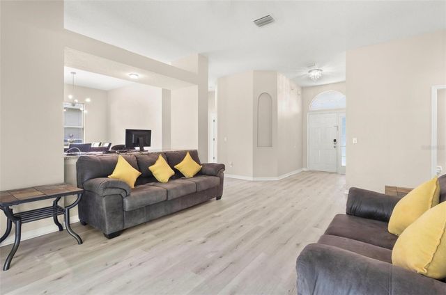 3023 MINUTEMAN LANE, Brandon, FL 33511