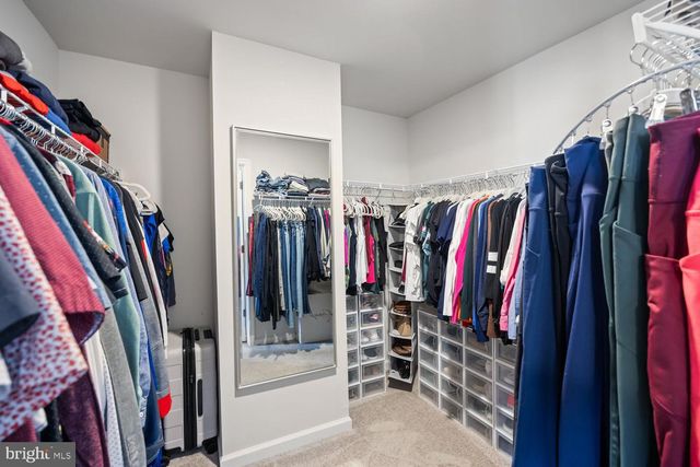 69 SISTER'S FARMSTEAD ROAD, Mount Laurel, NJ 08054