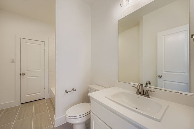 1724 Cornwall Avenue, Fort Worth, TX 76052