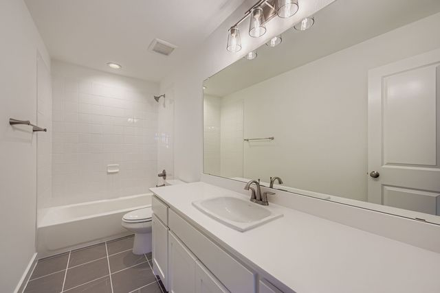 1724 Cornwall Avenue, Fort Worth, TX 76052