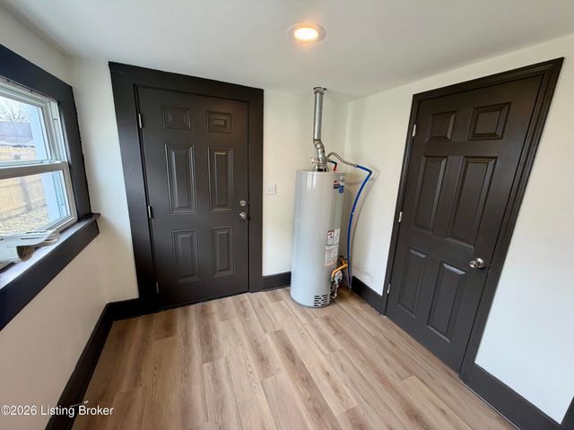 1414 Sale Ave, Louisville, KY 40215