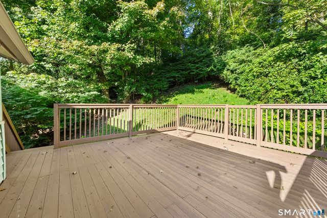 33 Monroe Street, Shelton, CT 06484