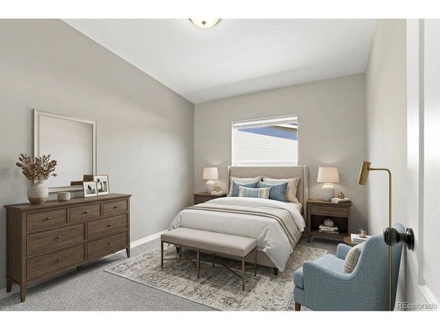 302 Apache Pl, Lochbuie, CO 80603