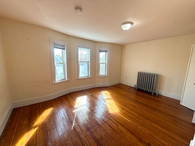 82 Prichard Ave. 2, Somerville, MA 02144