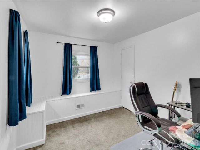 126 Arrowwood Way, Canton, NC 28716