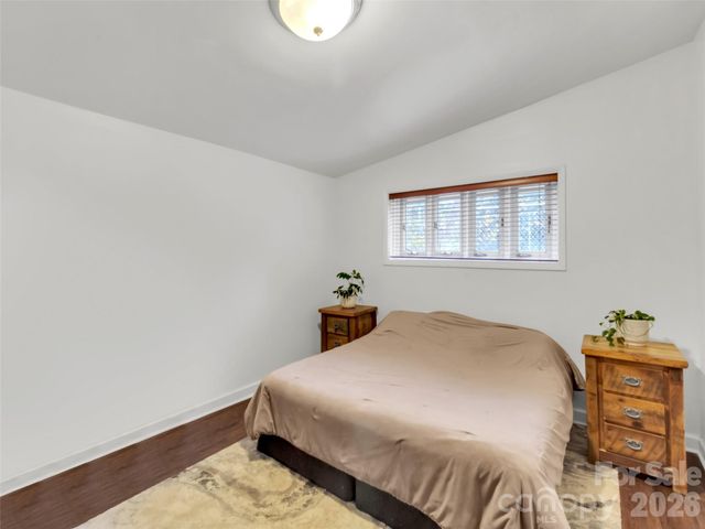 126 Arrowwood Way, Canton, NC 28716