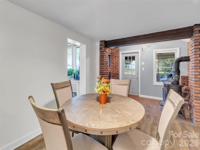 126 Arrowwood Way, Canton, NC 28716