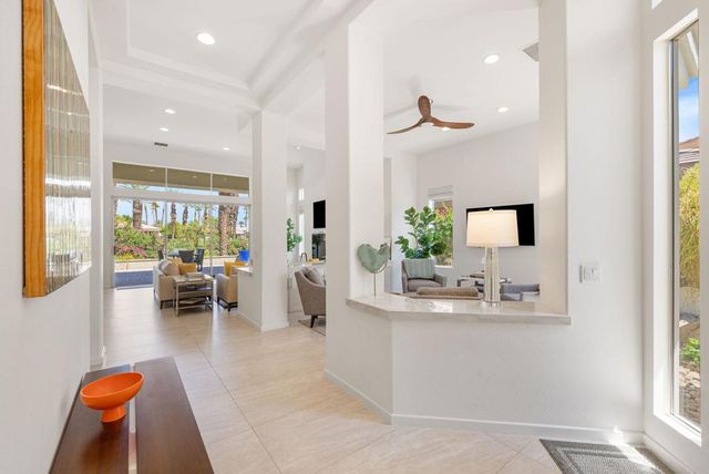 469 White Horse Trail, Palm Desert, CA 92211