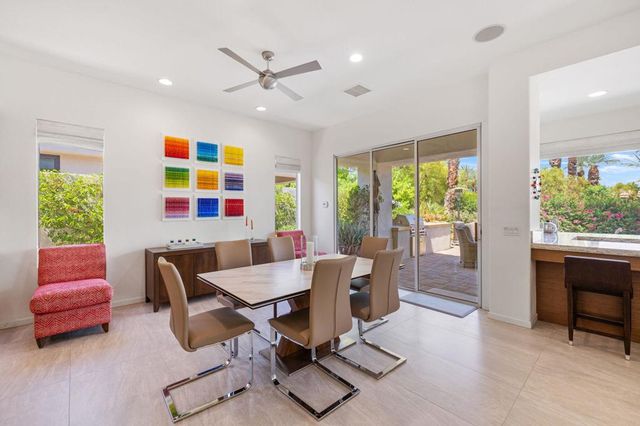 469 White Horse Trail, Palm Desert, CA 92211