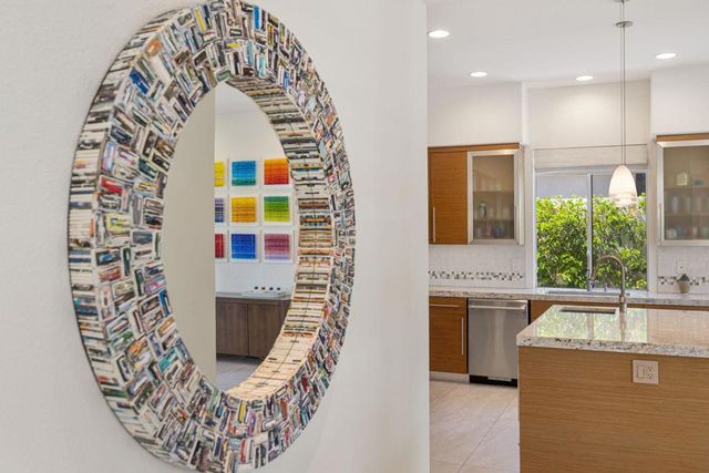 469 White Horse Trail, Palm Desert, CA 92211