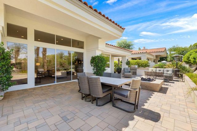 469 White Horse Trail, Palm Desert, CA 92211