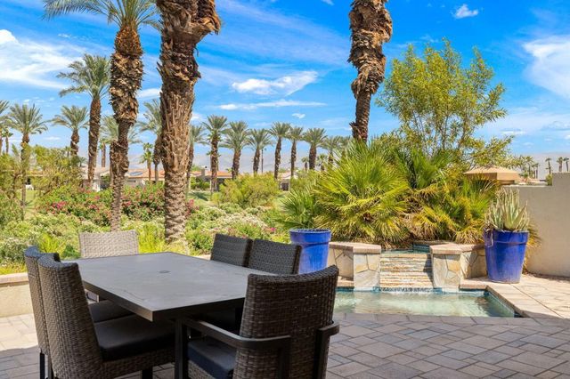 469 White Horse Trail, Palm Desert, CA 92211