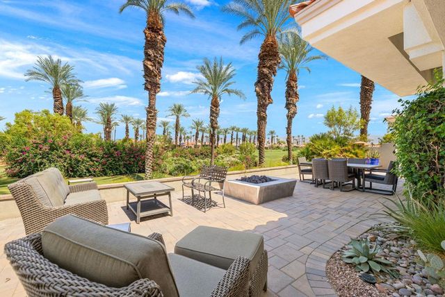 469 White Horse Trail, Palm Desert, CA 92211