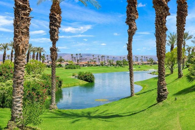 469 White Horse Trail, Palm Desert, CA 92211